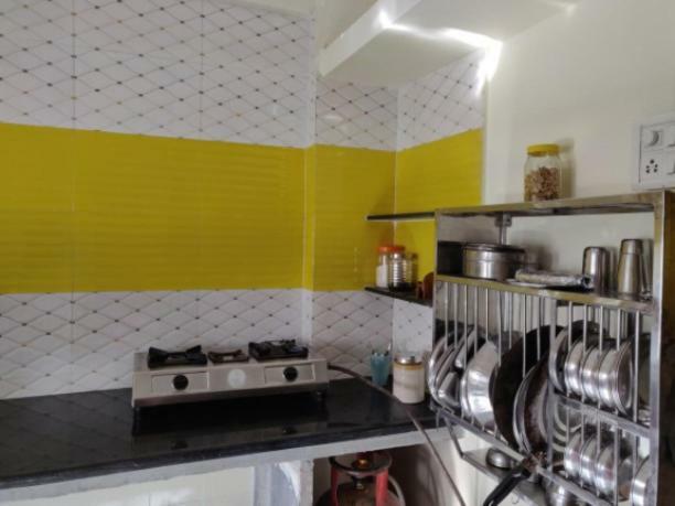 Raahgir Apartment Nashik Exterior photo