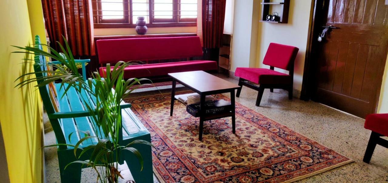 Raahgir Apartment Nashik Exterior photo